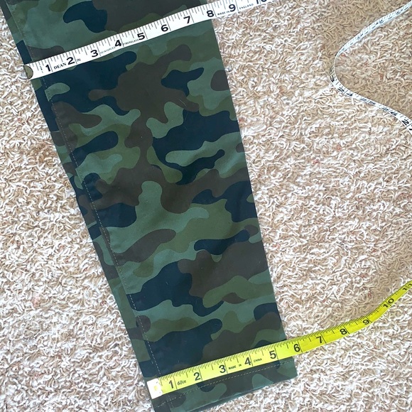 NWT🌟CODE BLEU🇺🇸Skinny🍃Camo PANTS🍃F’AB Body Sculpt Flex Fabric Size 12 - Picture 7 of 12